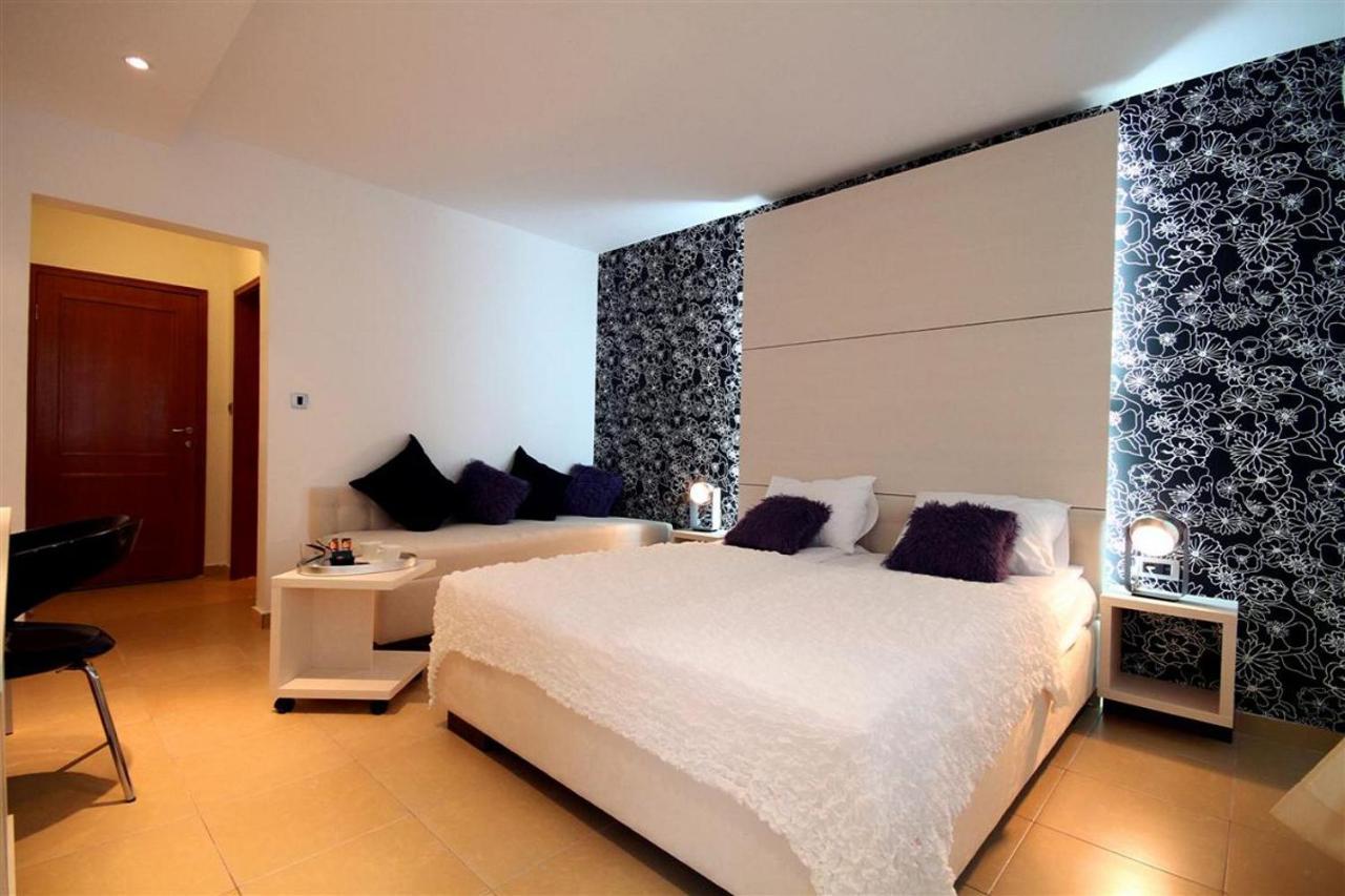 Domador & Apartment Budva