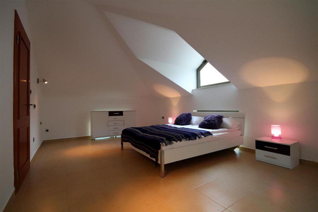 Apartment Domador & *