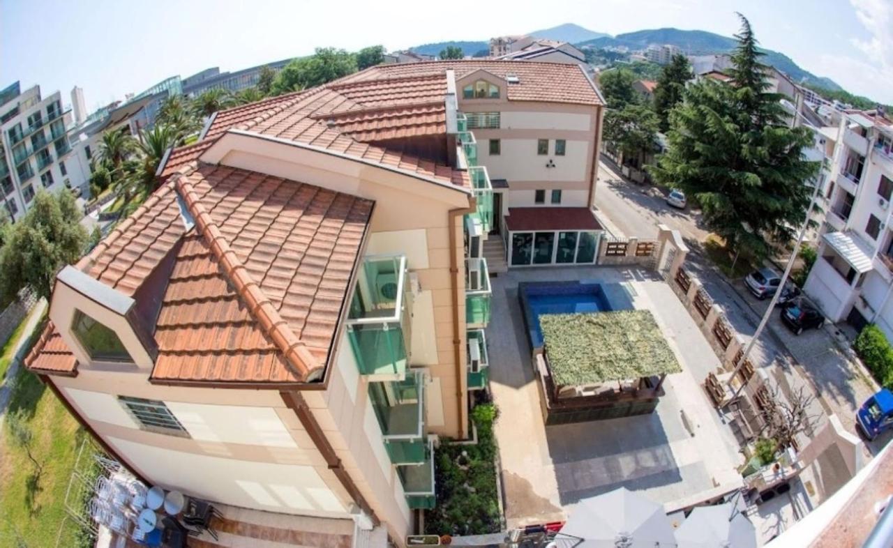 Apartment Domador & Budva